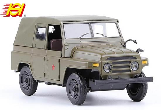 SH BeiJing Jeep 212 Diecast Car Toy 1:24 Scale Army Green