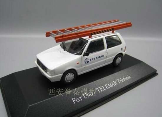 IXO Fiat Uno Telemar Telefoina Diecast Model 1:43 Scale White