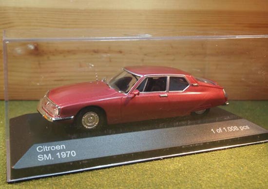 WhiteBox 1970 Citroen SM Diecast Car Model 1:43 Scale Red