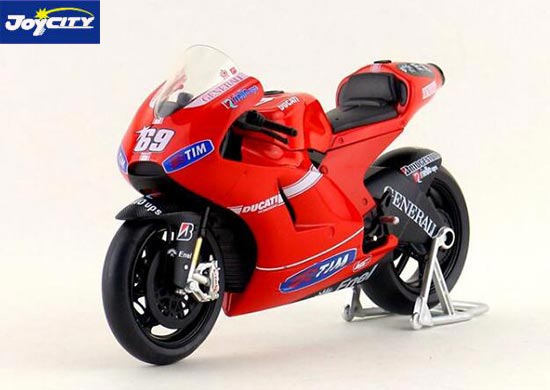 TB Ducati Desmosedici Motorbike Diecast Model 1:12 Red NO.69